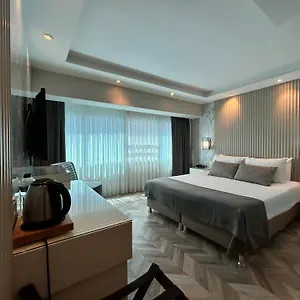 Hotel The Roomy Nisantasi